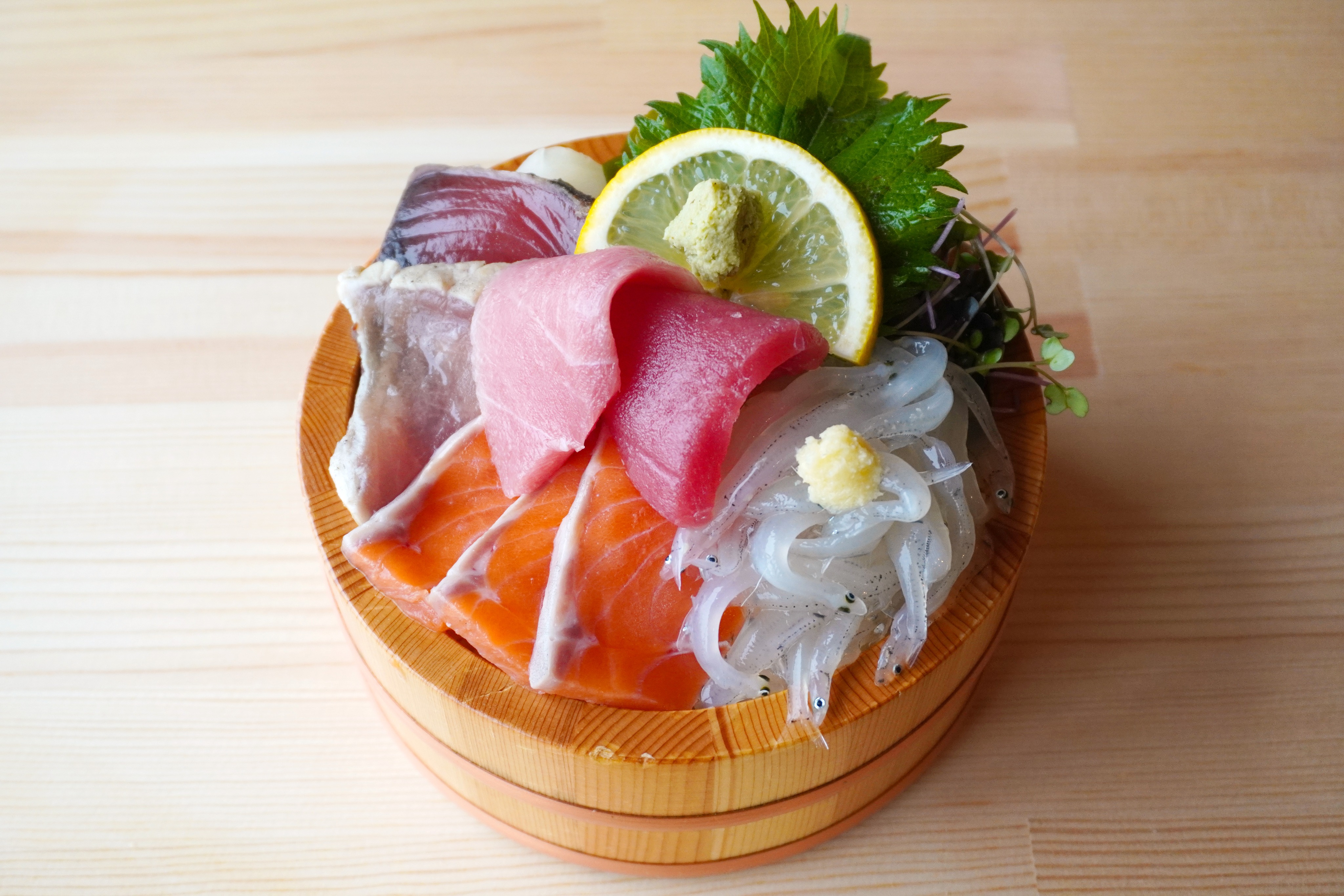 (宮城)ふぃっしゃーまん丼(ふぃ)