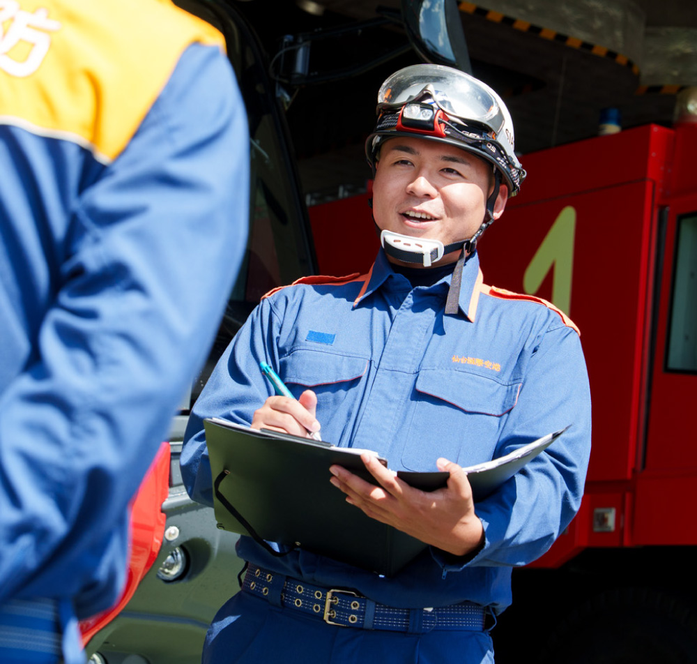 飛行場運用グループ所属スタッフ