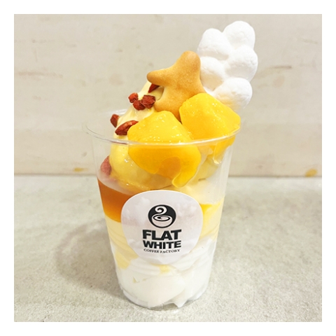 FLATWHITE COFFEE FACTORY 空パフェ(マンゴー) 